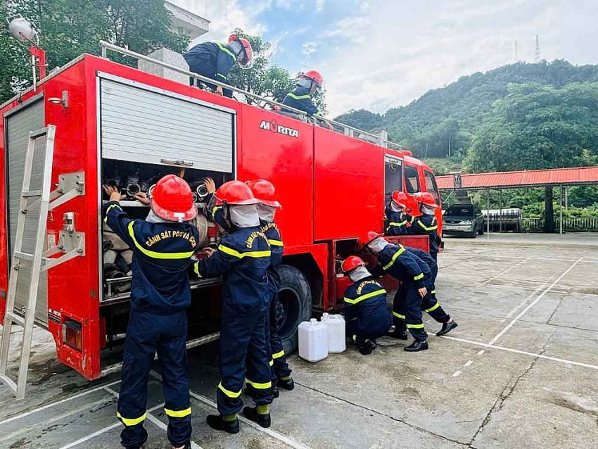 Tuyên Quang: Giữ bình yên cho Nhân dân trong những ngày lễ hội Tuyên Quang: Giữ bình yên cho Nhân dân trong những ngày lễ hội