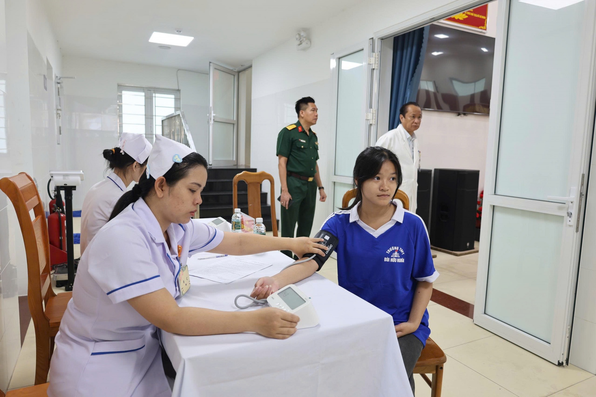 Bệnh viện Quân y 121 khám bệnh miễn phí cho hơn một nghìn học sinh Cần Thơ Bệnh viện Quân y 121 khám bệnh miễn phí cho hơn một nghìn học sinh Cần Thơ