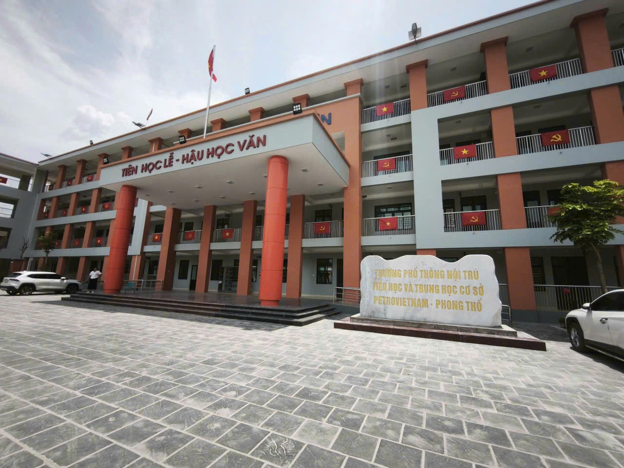 Trường PETROVIETNAM - Phong Thổ (Lai Châu) đã sẵn sàng cho năm học mới Trường PETROVIETNAM - Phong Thổ (Lai Châu) đã sẵn sàng cho năm học mới