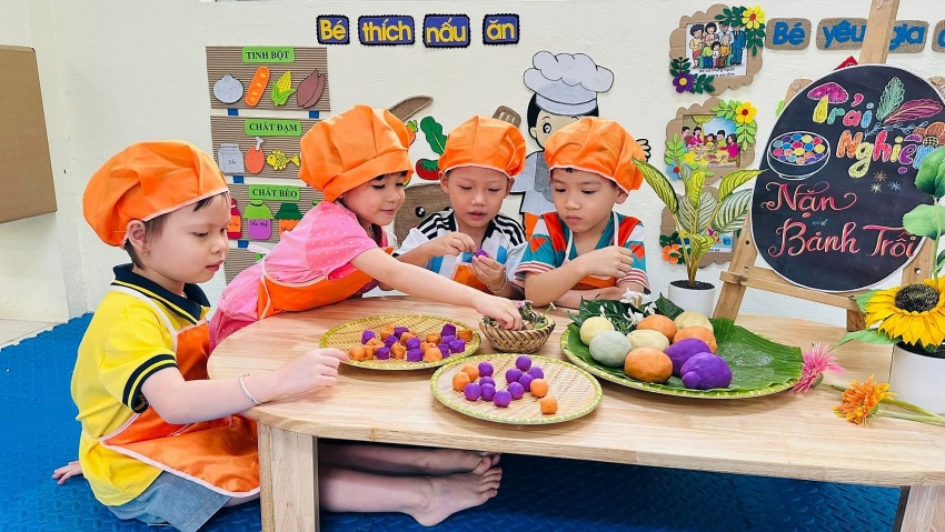 Phú Thọ khai giảng năm học mới: Gom tụ truyền thống, mở lối tương lai Phú Thọ khai giảng năm học mới: Gom tụ truyền thống, mở lối tương lai