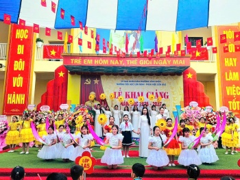 Phú Thọ khai giảng năm học mới: Gom tụ truyền thống, mở lối tương lai