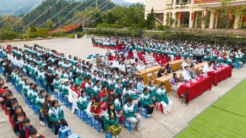 Năm học mới, Trường Phổ thông dân tộc nội trú THC&THPT Sa Pa phấn đấu giữ vững chất lượng giáo dục