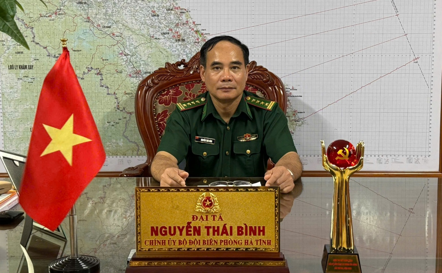 Biên thùy Hà Tĩnh: Lặng thầm những dấu chân quân hàm xanh Biên thùy Hà Tĩnh: Lặng thầm những dấu chân quân hàm xanh