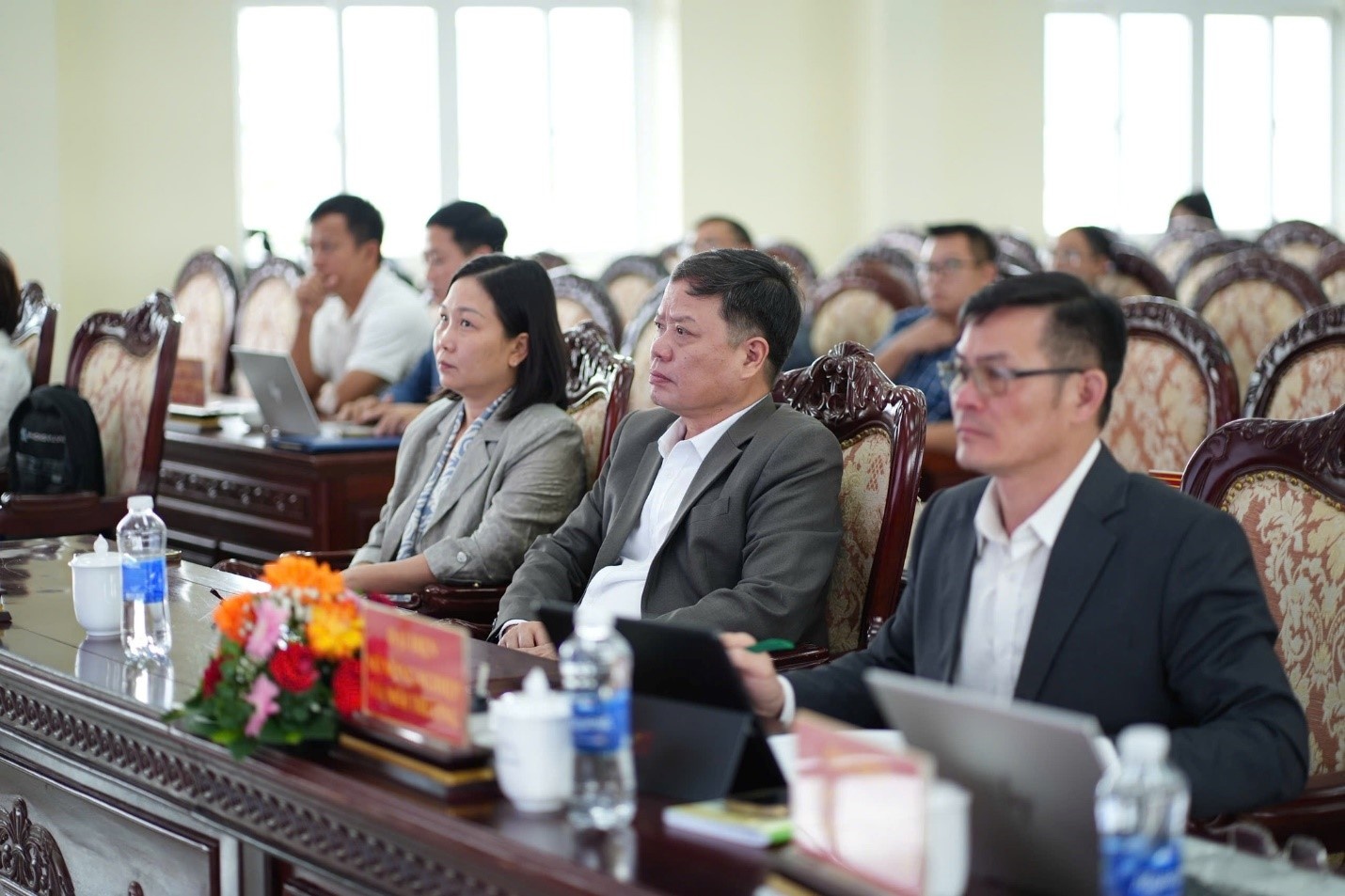 Các đại biểu tham dự Hội thảo khởi động Diễn đàn ngành hàng nông nghiệp tỉnh Lâm Đồng . Ảnh: UNDP Việt Nam Các đại biểu tham dự Hội thảo khởi động Diễn đàn ngành hàng nông nghiệp tỉnh Lâm Đồng . Ảnh: UNDP Việt Nam