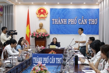 Xây dựng một chương trình nghệ thuật quy mô để níu chân du khách