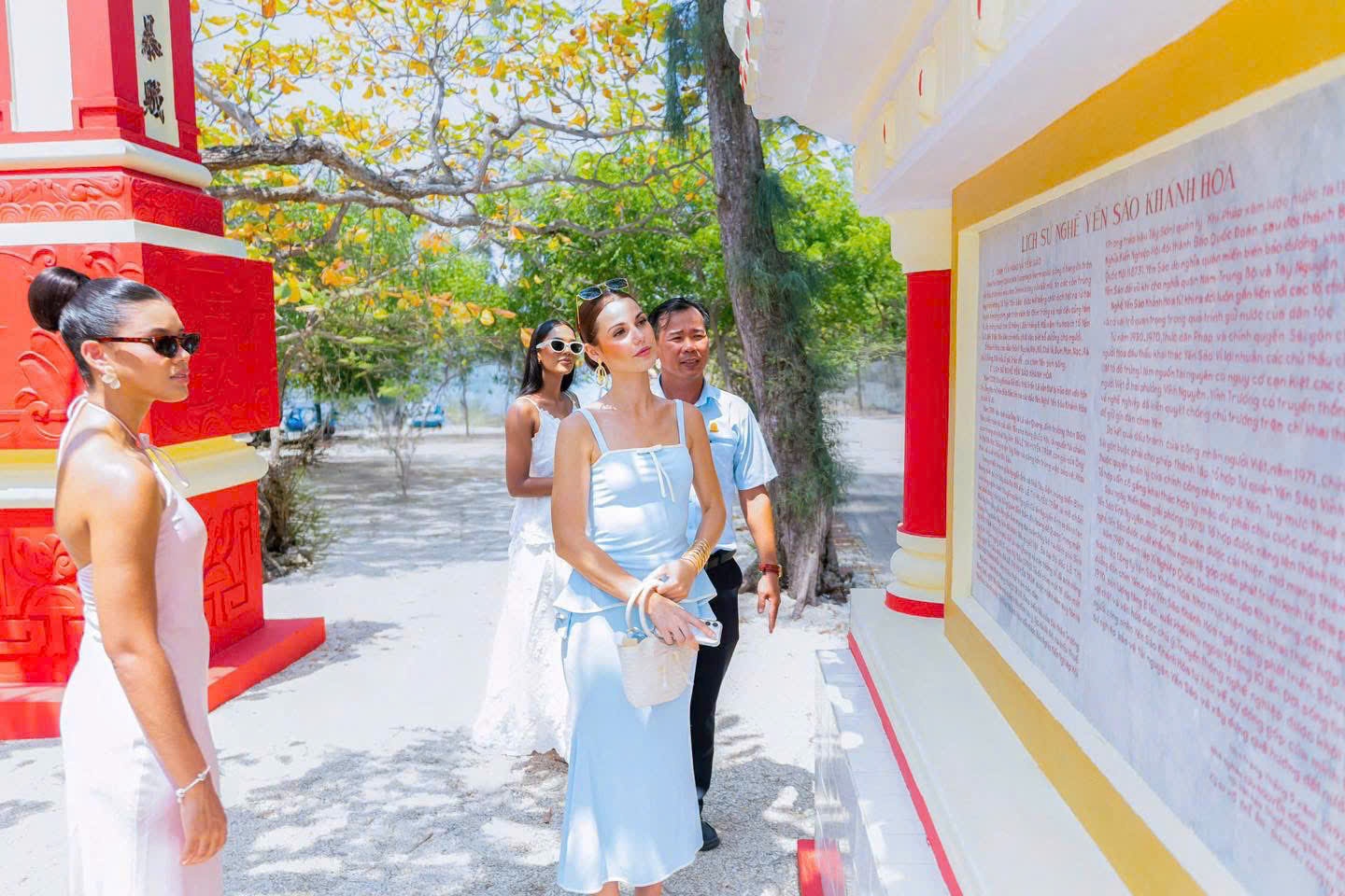 Hoa hậu Thế giới Joheiry Mola Dominguez trải nghiệm Đảo yến Hòn Nội Hoa hậu Thế giới Joheiry Mola Dominguez trải nghiệm Đảo yến Hòn Nội
