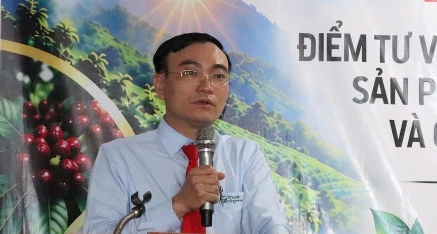  Ông Đinh Văn Đang, Giám đốc Trung tâm Khuyến nông tỉnh Đắk Lắk, phát biểu tại buổi lễ.