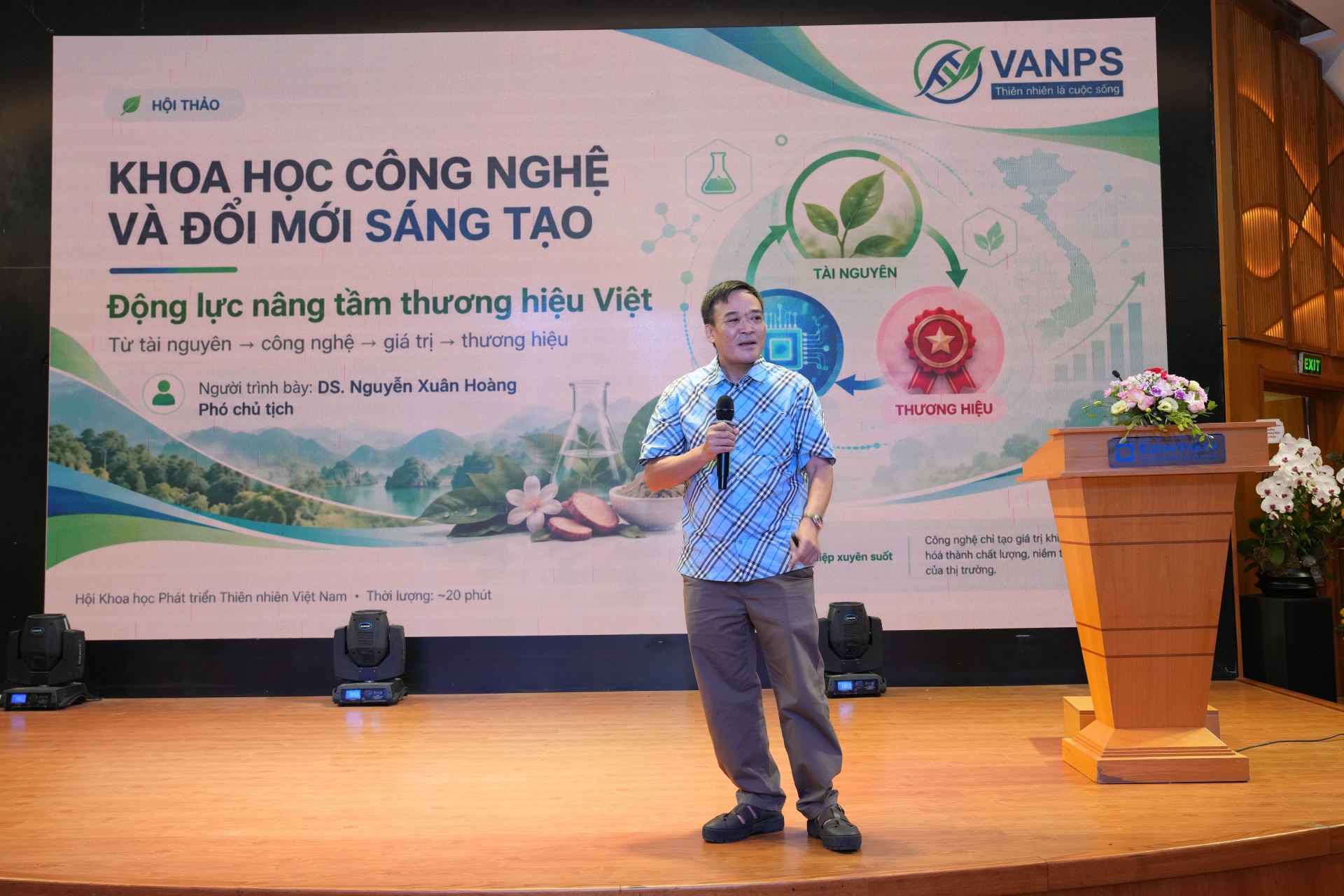 Vinh danh 10 tác phẩm báo chí xuất sắc tại Lễ trao giải cuộc thi viết “Vì sự phát triển thương hiệu Việt”