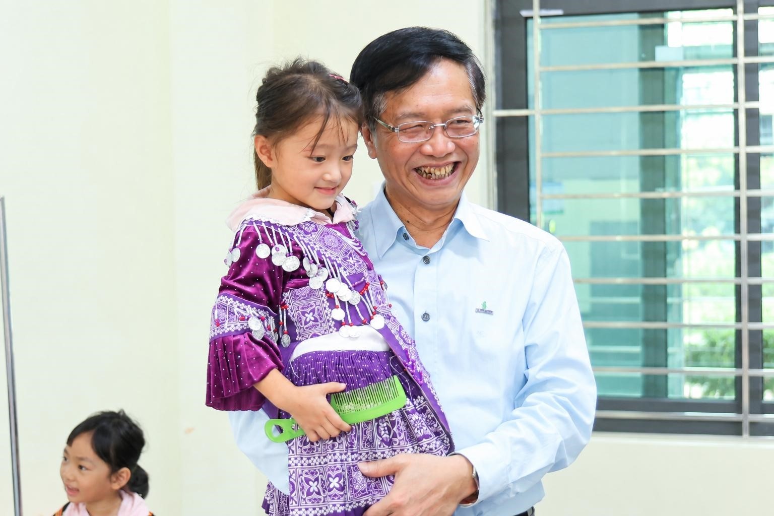 Trung thu đầu tiên dưới mái trường Petrovietnam:  Thắp sáng niềm tin nơi biên cương