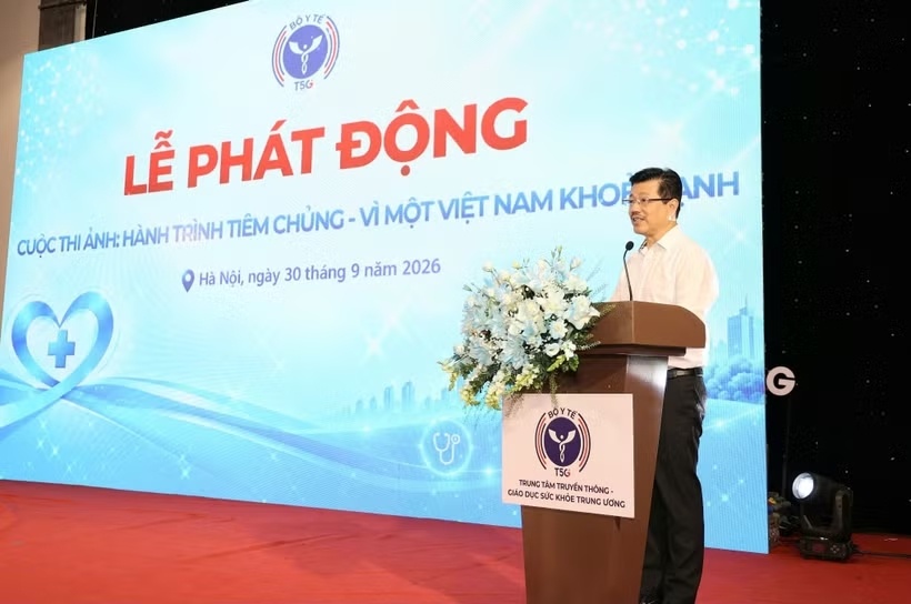 Ông Vũ Mạnh Cường, Giám đốc Trung tâm Truyền thông - Giáo dục sức khỏe Trung ương, Trưởng ban Tổ chức phát biểu tại buổi lễ phát động. (Ảnh: Vietnam+)