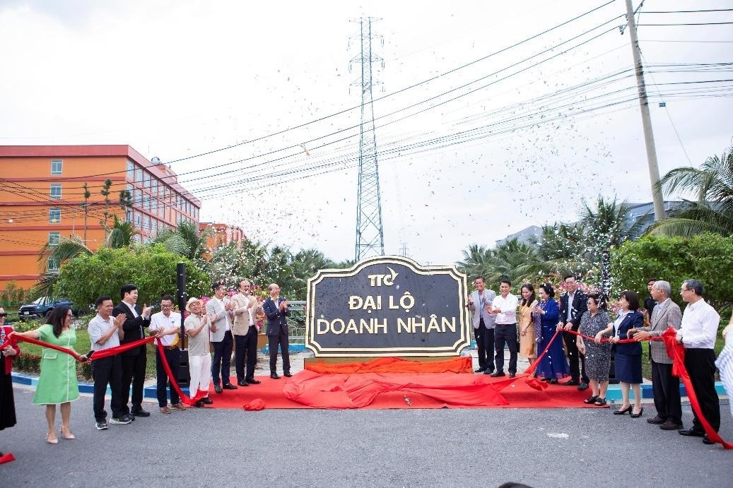 Đại lộ Doanh nhân: Dấu ấn thương hiệu Việt tại KCN Thành Thành Công