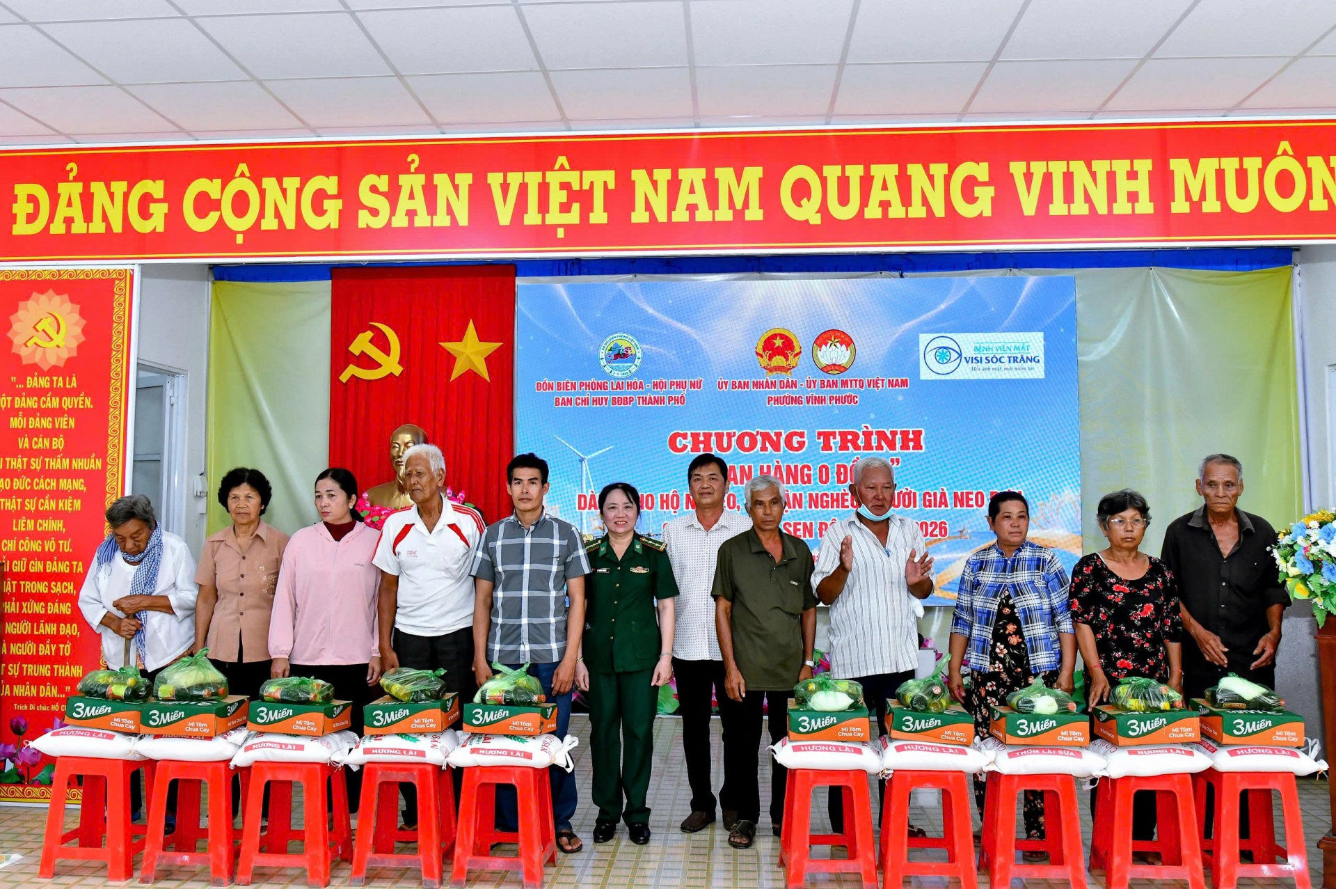 Cần Thơ: “Gian hàng 0 đồng” mừng lễ Sen Đolta Cần Thơ: “Gian hàng 0 đồng” mừng lễ Sen Đolta