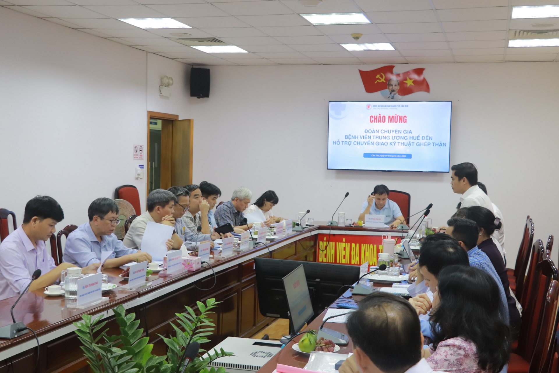 Bệnh viện Đa khoa TP. Cần Thơ nhận chuyển giao thành công 2 ca ghép thận trong 1 ngày Bệnh viện Đa khoa TP. Cần Thơ nhận chuyển giao thành công 2 ca ghép thận trong 1 ngày