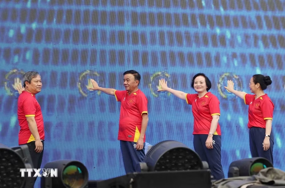 Phát động phong trào mỗi người dân tập luyện ít nhất một môn thể thao
