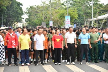 Hàng ngàn người dân Cần Thơ hòa cùng “Ngày hội toàn dân tập luyện thể thao”