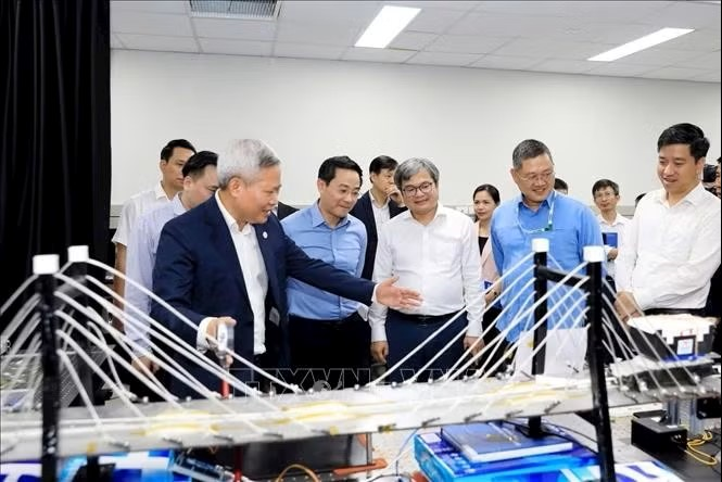 Hà Nội thu hút vốn ngoại bằng công nghệ, nhân lực chất lượng cao