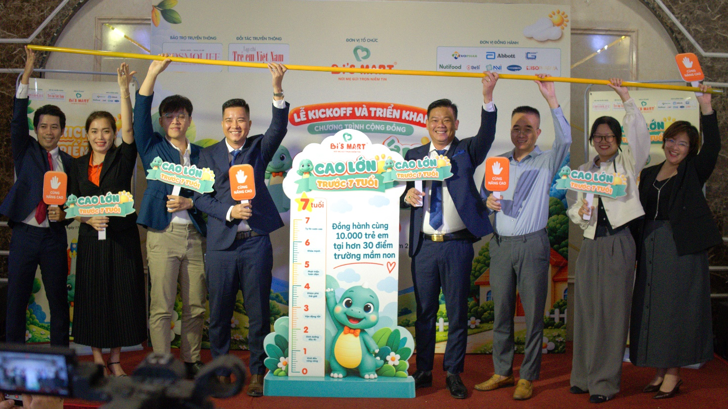       Nghi thức khởi động “Cao Lớn Trước 7 Tuổi” 2026–2027, mở hành trình dự kiến tiếp cận khoảng 10.000 trẻ tại hơn 30 trường mầm non miền Nam.