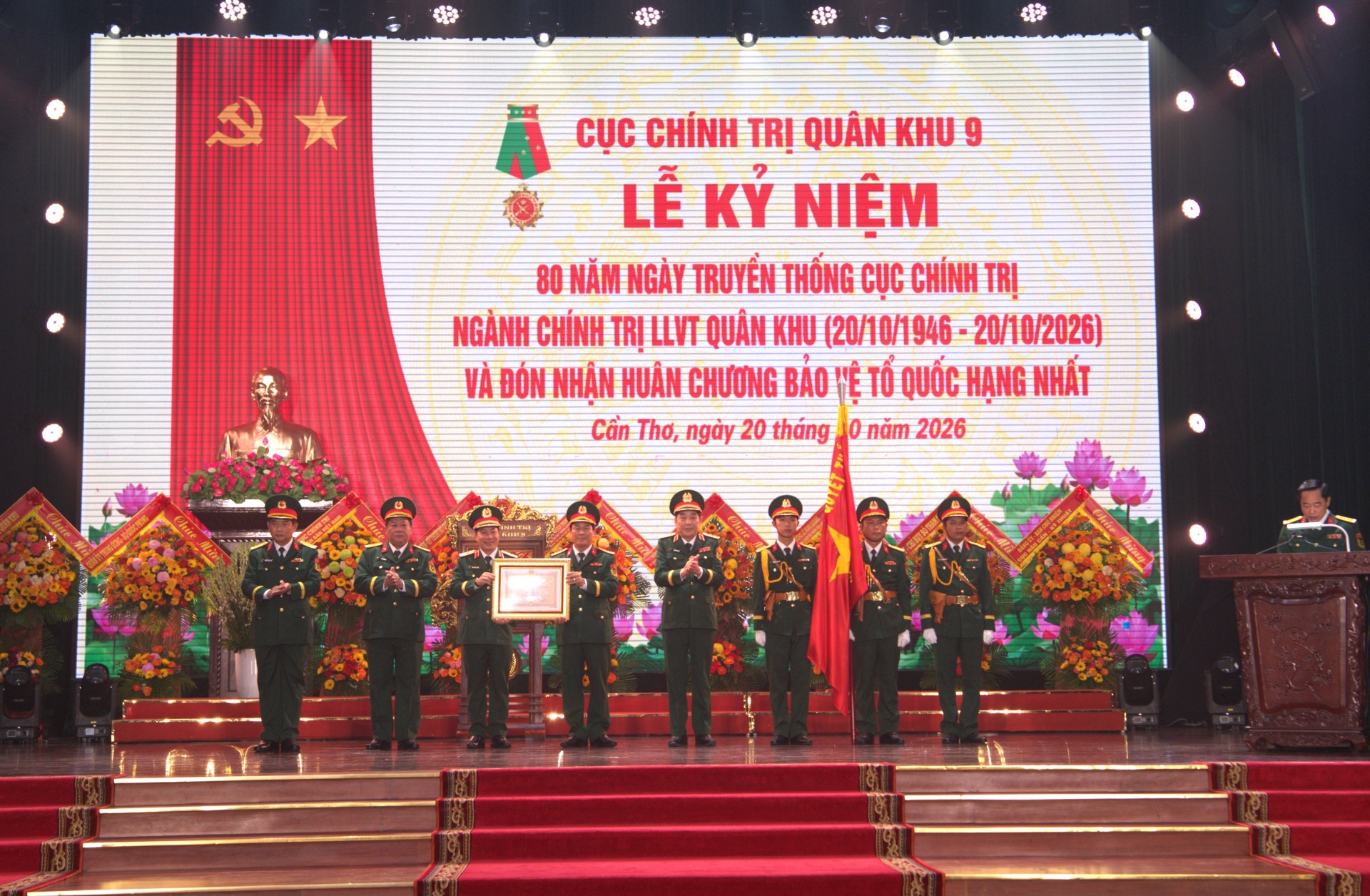 Cục Chính trị Quân khu 9 kỷ niệm 80 năm thành lập và đón nhận Huân chương Bảo vệ Tổ quốc hạng Nhất
