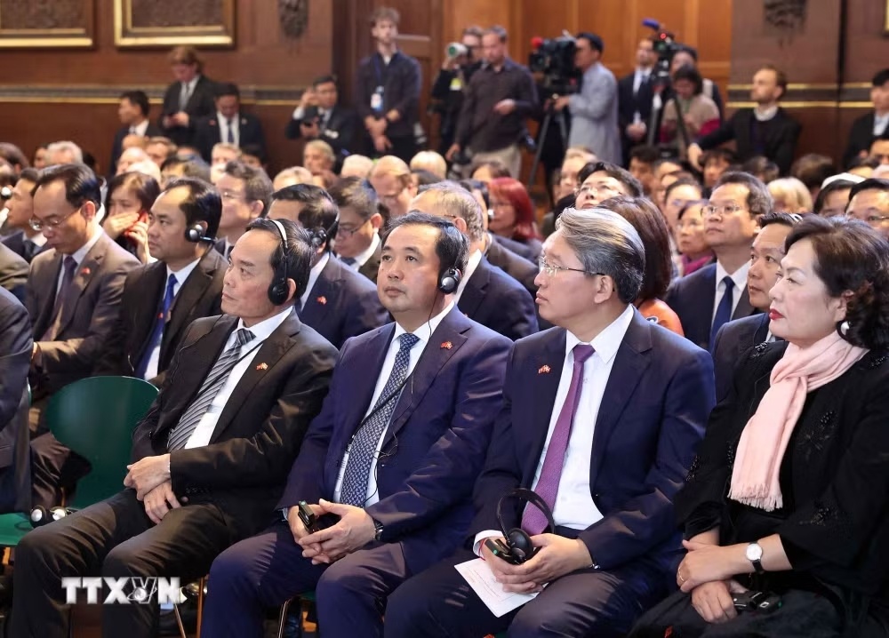 Các đại biểu tham dự cuộc phát biểu chính sách tại Đại học Copenhagen của Tổng Bí thư, Chủ tịch nước Tô Lâm - Ảnh: TTXVN Các đại biểu tham dự cuộc phát biểu chính sách tại Đại học Copenhagen của Tổng Bí thư, Chủ tịch nước Tô Lâm - Ảnh: TTXVN