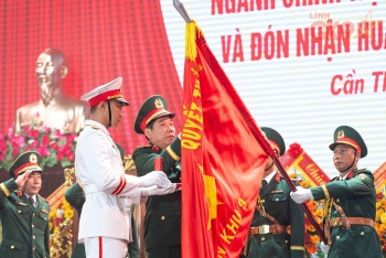 Cục Chính trị Quân khu 9 kỷ niệm 80 năm thành lập và đón nhận Huân chương Bảo vệ Tổ quốc hạng Nhất