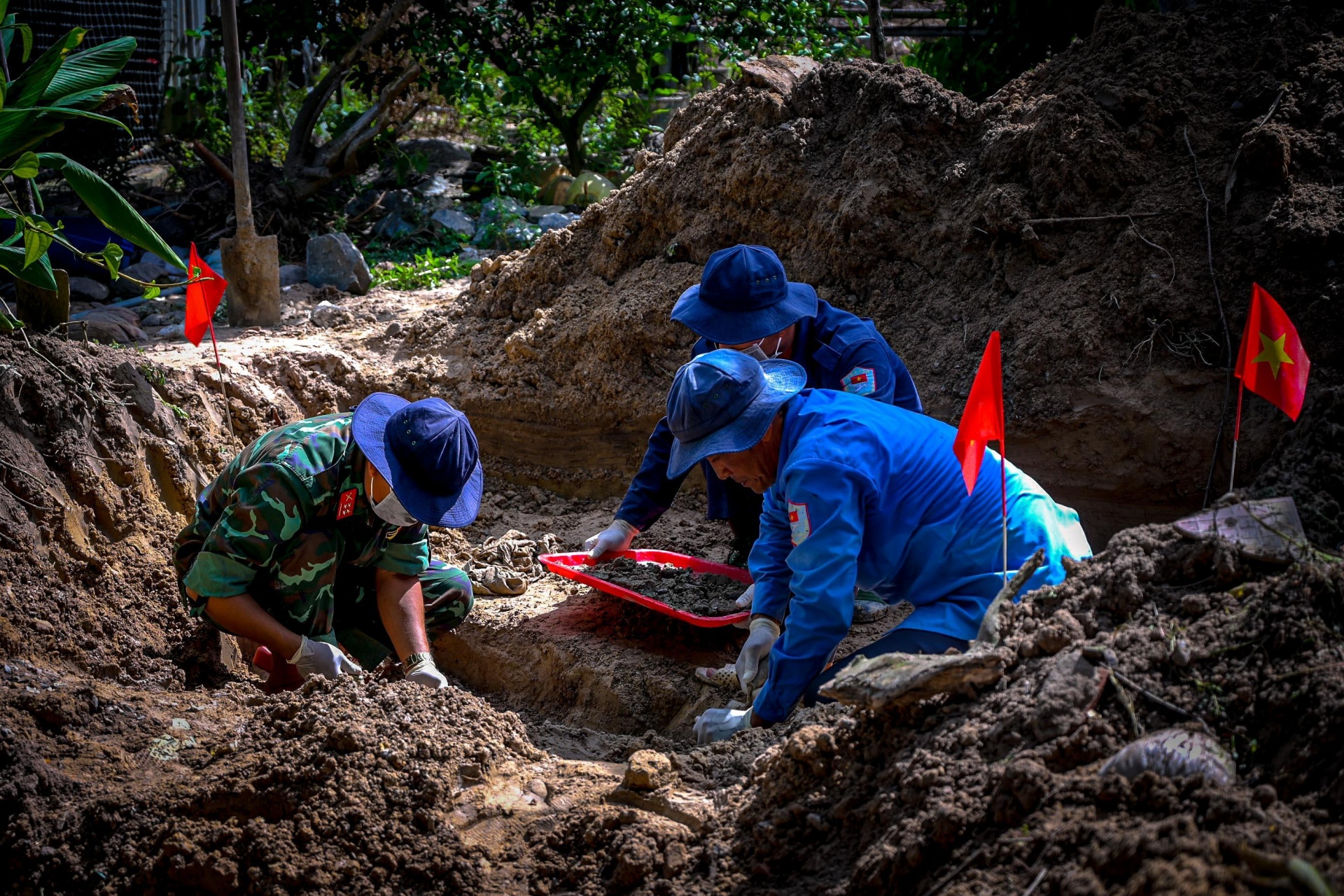 An Giang: Hoàn thành lấy mẫu sinh phẩm hài cốt liệt sĩ trước tiến độ An Giang: Hoàn thành lấy mẫu sinh phẩm hài cốt liệt sĩ trước tiến độ