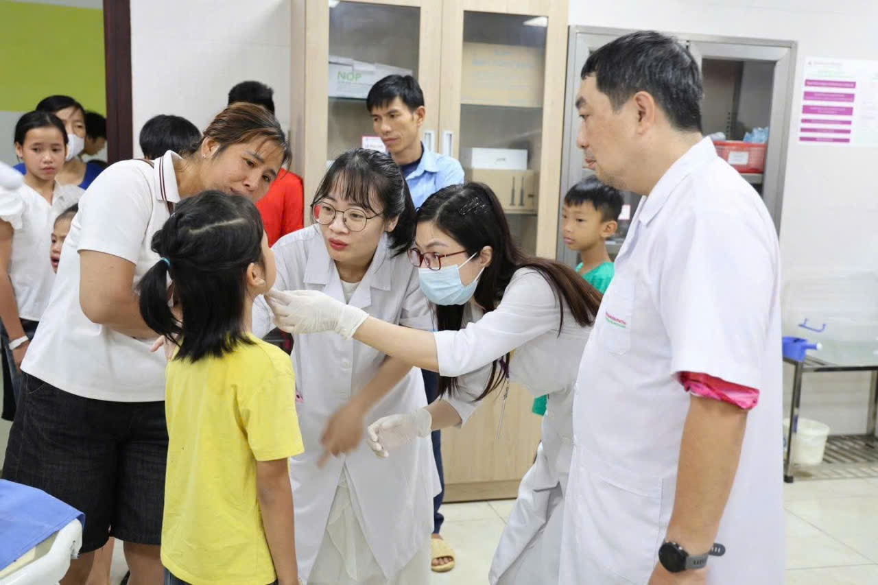 Phú Thọ: Phẫu thuật miễn phí cho hơn 100 trẻ em khuyết tật
