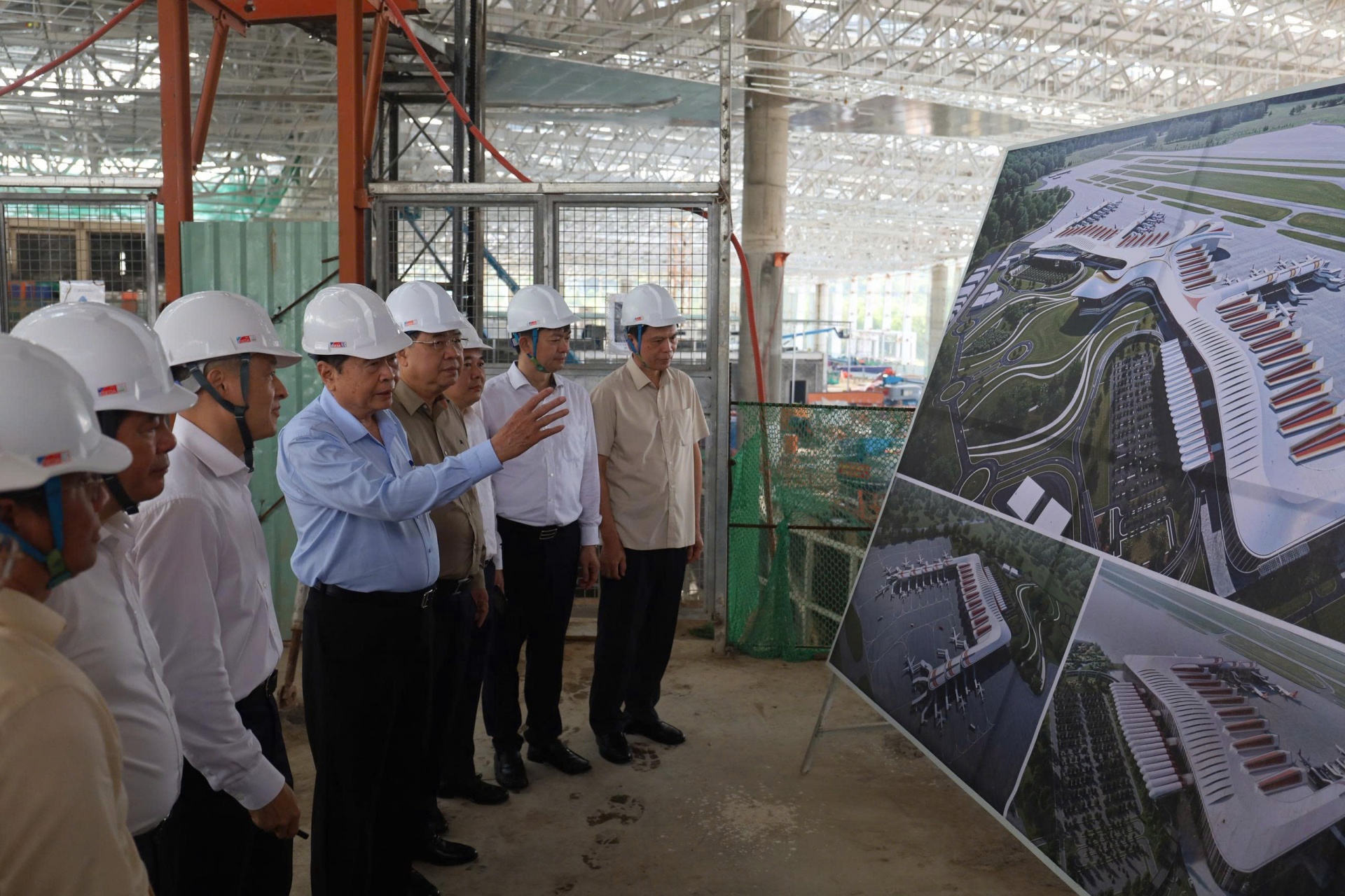 Chủ tịch Quốc hội Trần Thanh Mẫn kiểm tra tiến độ các dự án phục vụ Hội nghị APEC 2027