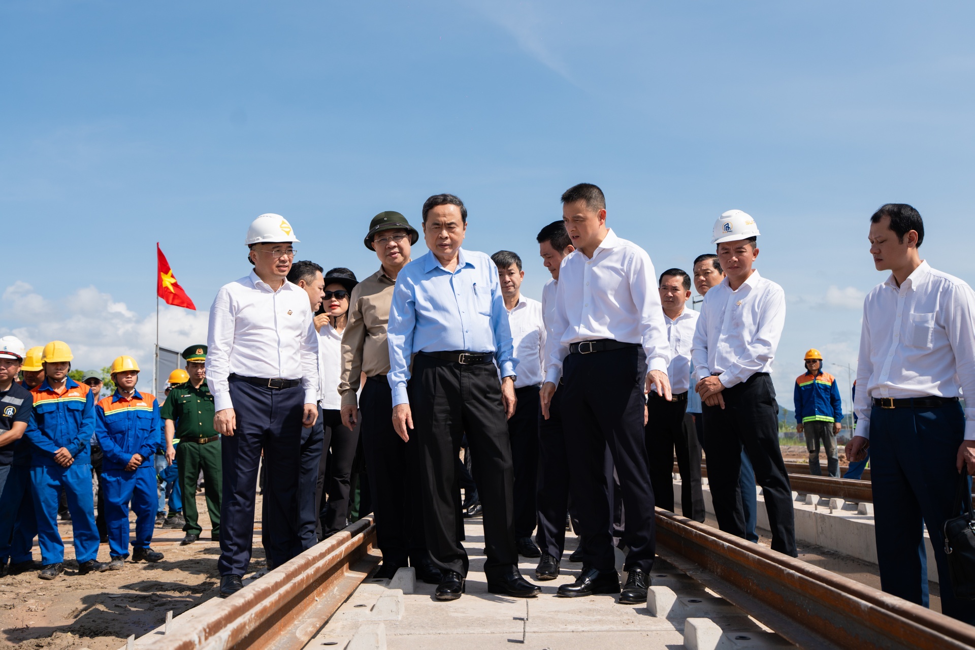 An Giang cam kết hoàn thành tất cả dự án phục vụ APEC 2027 trước ngày 30/6/2027