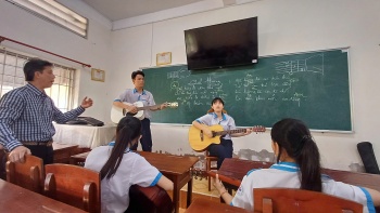 Gần 1.600 người tham gia hội thi Tiếng hát nhà giáo Cà Mau