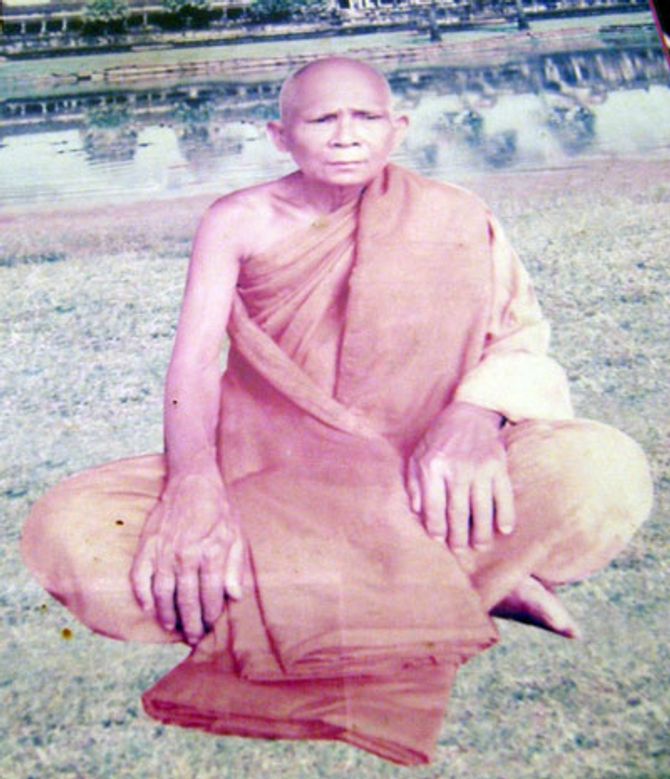 Sự thật về huyền thoại ngải&amp;amp;hellip; ăn thịt người - Ảnh 1