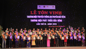 chum anh ton vinh 200 thuong hieu truyen thong gia truyen lan thu iii nam 2013
