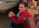 doi vo chong ngheo cuu song 15 nguoi trong vu chay tau canh ngam