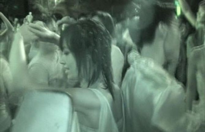 Phận đời của những &amp;amp;quot;con thi&amp;amp;ecirc;u th&amp;amp;acirc;n&amp;amp;quot; nơi vũ trường - Ảnh 1
