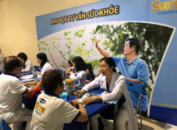 vinamilk sure prevent tiep tuc dong hanh cham soc suc khoe hon 2600 nguoi cao tuoi