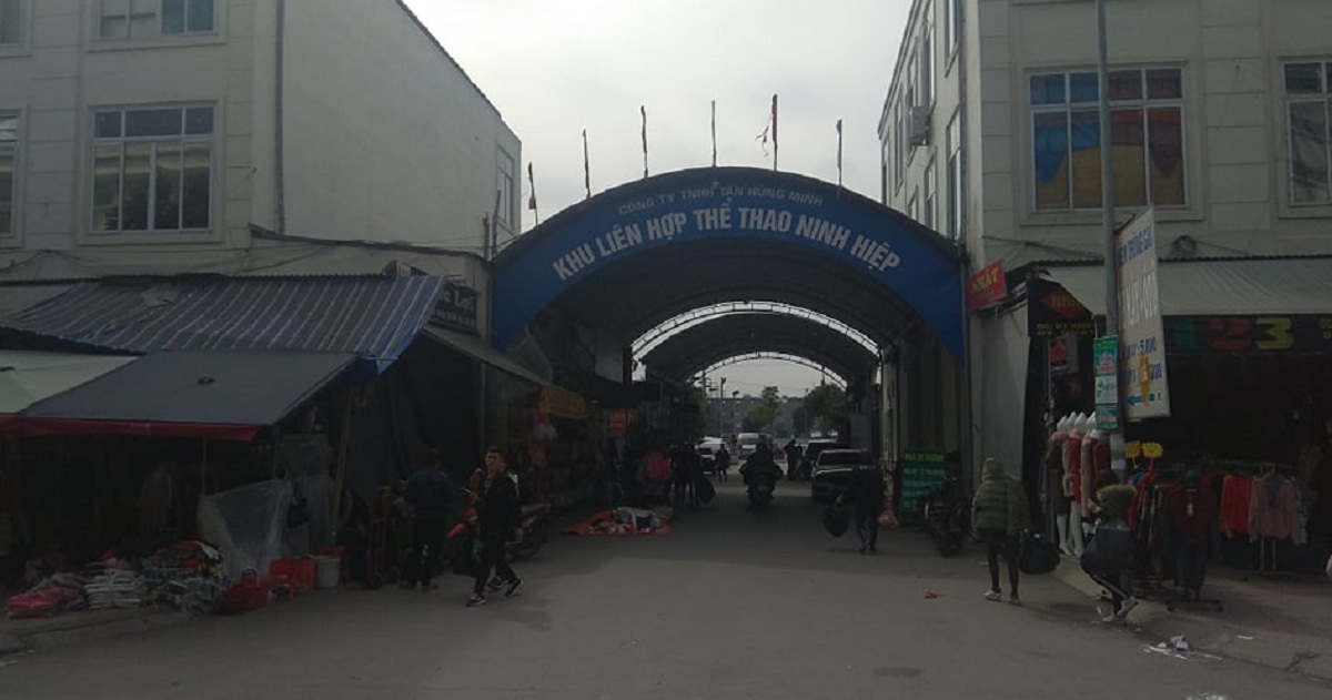 Bìa tiếp về “xẻ thịt” khu liên hợp thể thao Ninh Hiệp cho thuê trái phép: UBND xã Ninh Hiệp quá lâu không xử lý