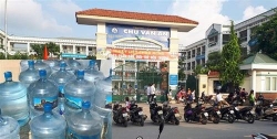 so y te ha noi chinh thuc tra loi vu hoc sinh phai su dung nuoc nhiem khuan