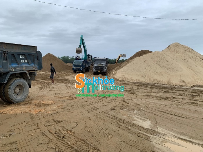 Công ty Hoàng Ân (Quảng Nam): Khai thác cát trái phép, ảnh hưởng môi trường sinh thái