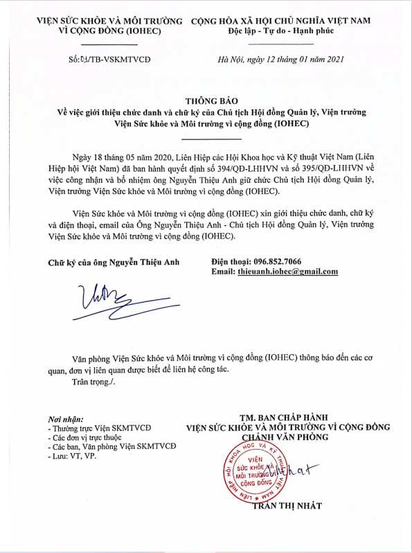 Giới thiệu chức danh, chữ ký của lãnh đạo Viện Sức khỏe và Môi trường vì cộng đồng (IOHEC)