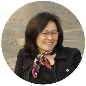 Giới thiệu chức danh, chữ ký của lãnh đạo Viện Sức khỏe và Môi trường vì cộng đồng (IOHEC)