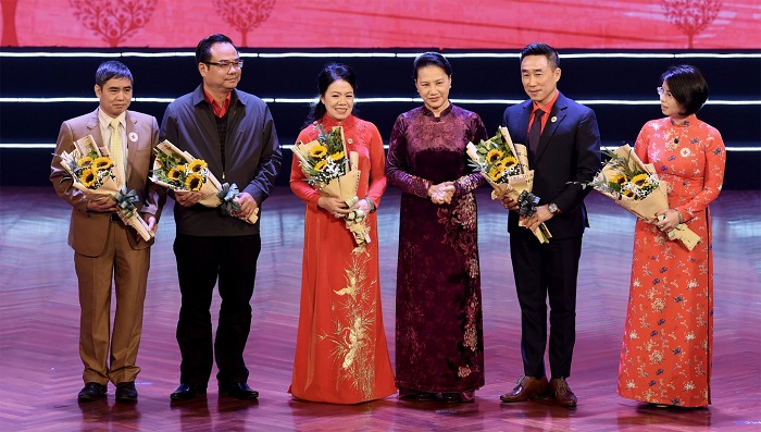 Sức mạnh nhân đạo đã đưa Việt Nam trở thành điểm sáng trên thế giới