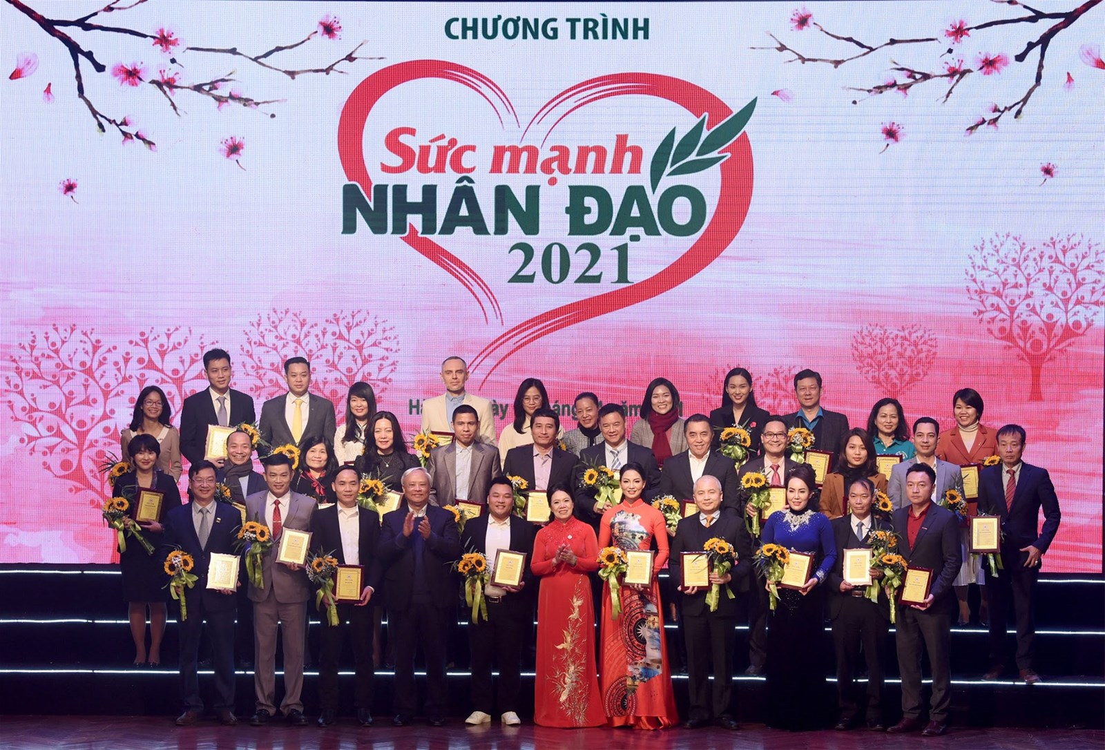 Sức mạnh nhân đạo đã đưa Việt Nam trở thành điểm sáng trên thế giới