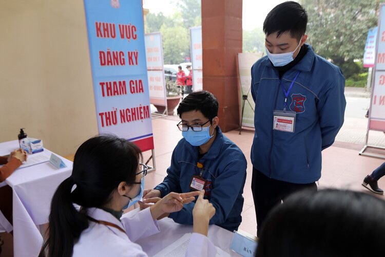 Vaccine COVIVAC phòng COVID-19 khởi động thử nghiệm trên người