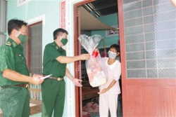 chuong trinh xuan bien phong am long dan ban tai khu vuc bien gioi bien tinh soc trang