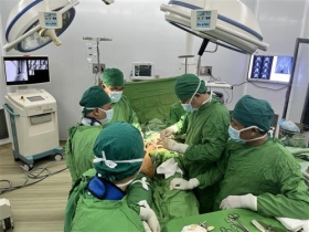 Bệnh nhân bị gãy khung chậu phức tạp được cứu sống