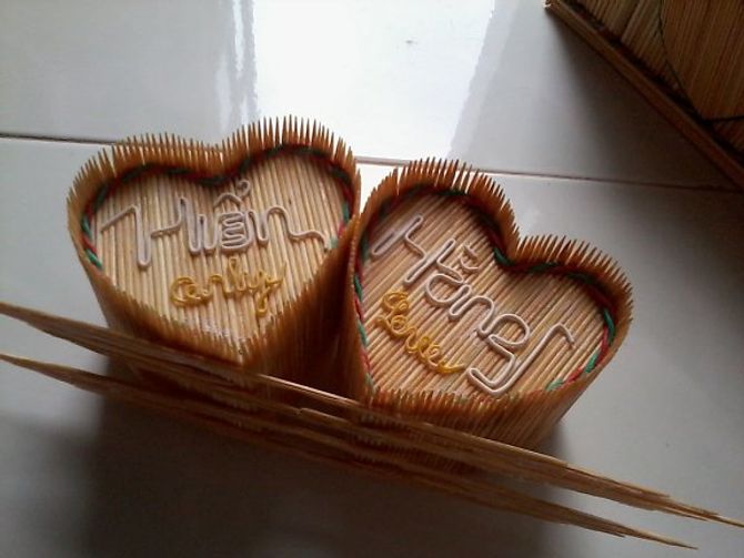 Qu&amp;amp;agrave; Valentine: 1.490.000 đồng một b&amp;amp;ocirc;ng hoa hồng  - Ảnh 2