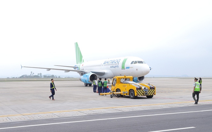 Bamboo Airways khai trương đường bay Tp. Hồ Ch&iacute; Minh - V&acirc;n Đồn