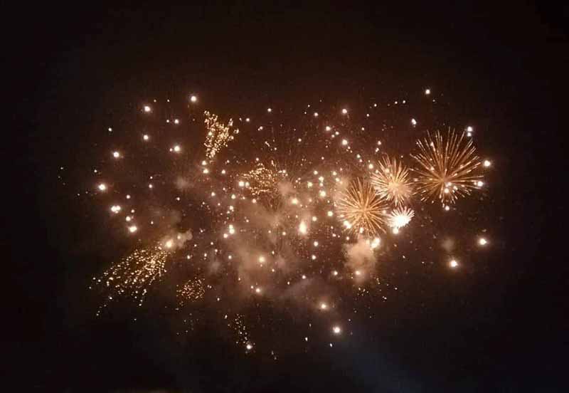 Năm Kỷ Hợi 2019: Cả nước ch&agrave;o đ&oacute;n năm mới với m&agrave;n ph&aacute;o hoa rực s&aacute;ng bầu trời