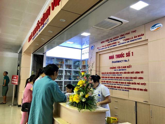69 quầy thuốc mở cửa xuy&ecirc;n Tết phục vụ người d&acirc;n thủ đ&ocirc; H&agrave; Nội