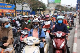 dong nguoi bat tan do ve cua ngo thu do sau dip tet ki hoi