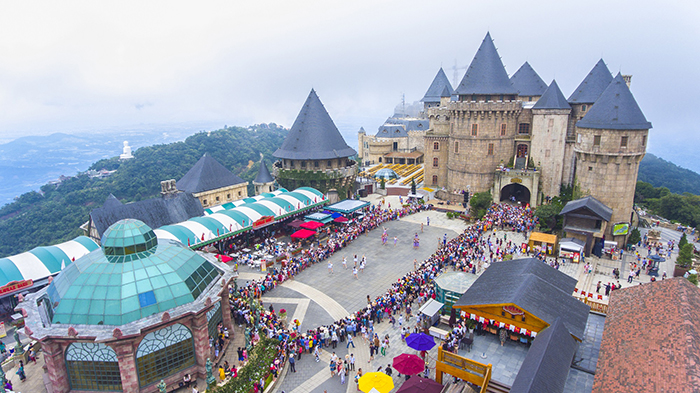 &ldquo;Lạc lối&rdquo; ở Sun World